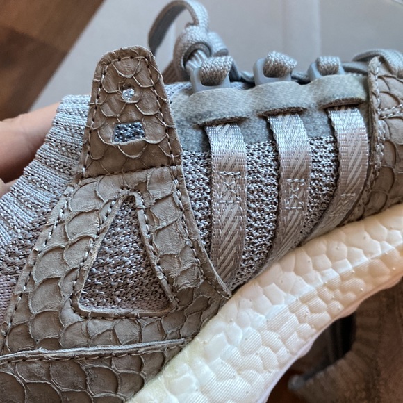 BNIB*Adidas Ultra Boost EQT Support Pusha T King Push Greyscale size 5 - Picture 5 of 6